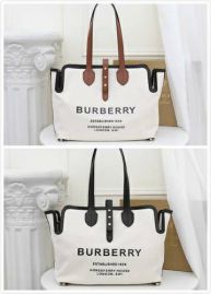 Picture of Burberry Lady Handbags _SKUfw91857892fw